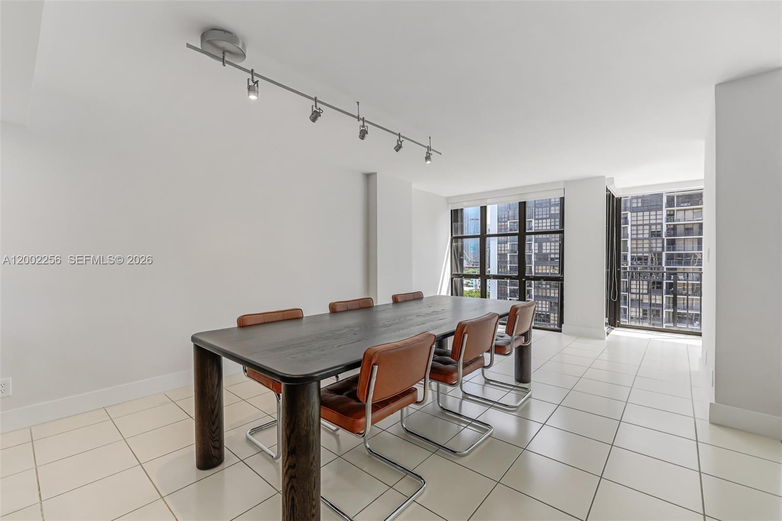 BRICKELL PLACE PHASE II C - Residential