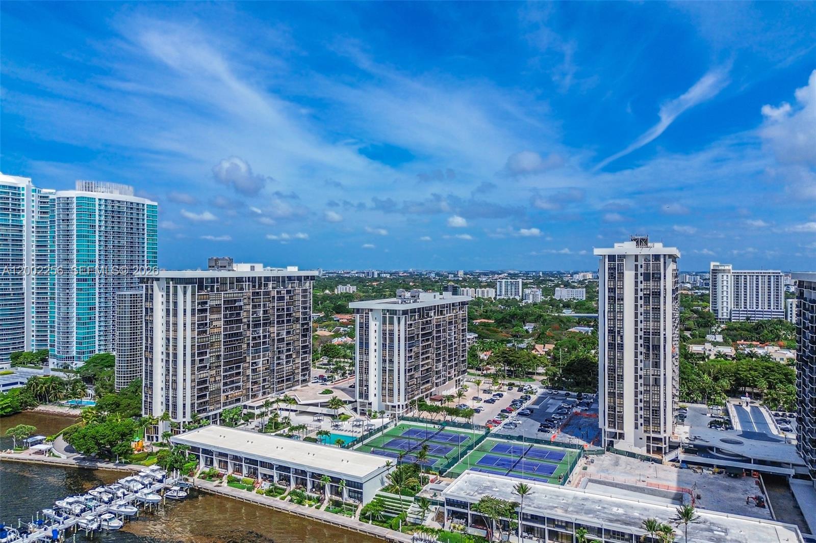 BRICKELL PLACE PHASE II C - Residential