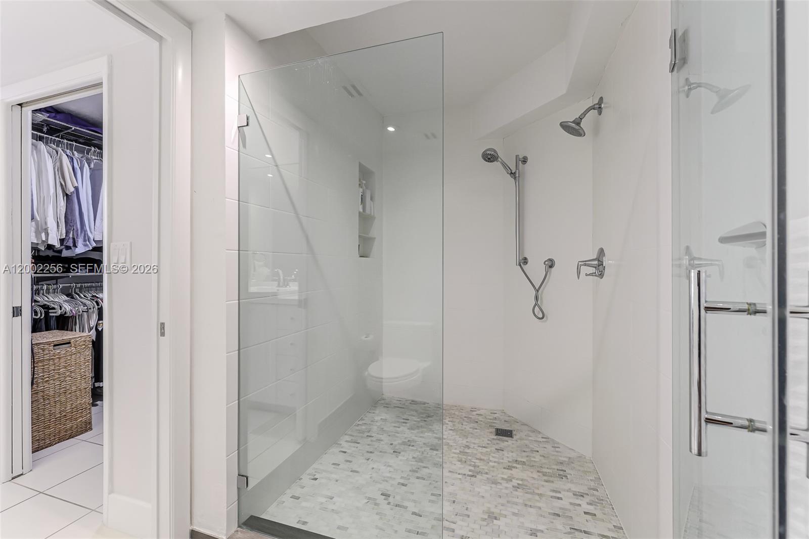 BRICKELL PLACE PHASE II C - Residential