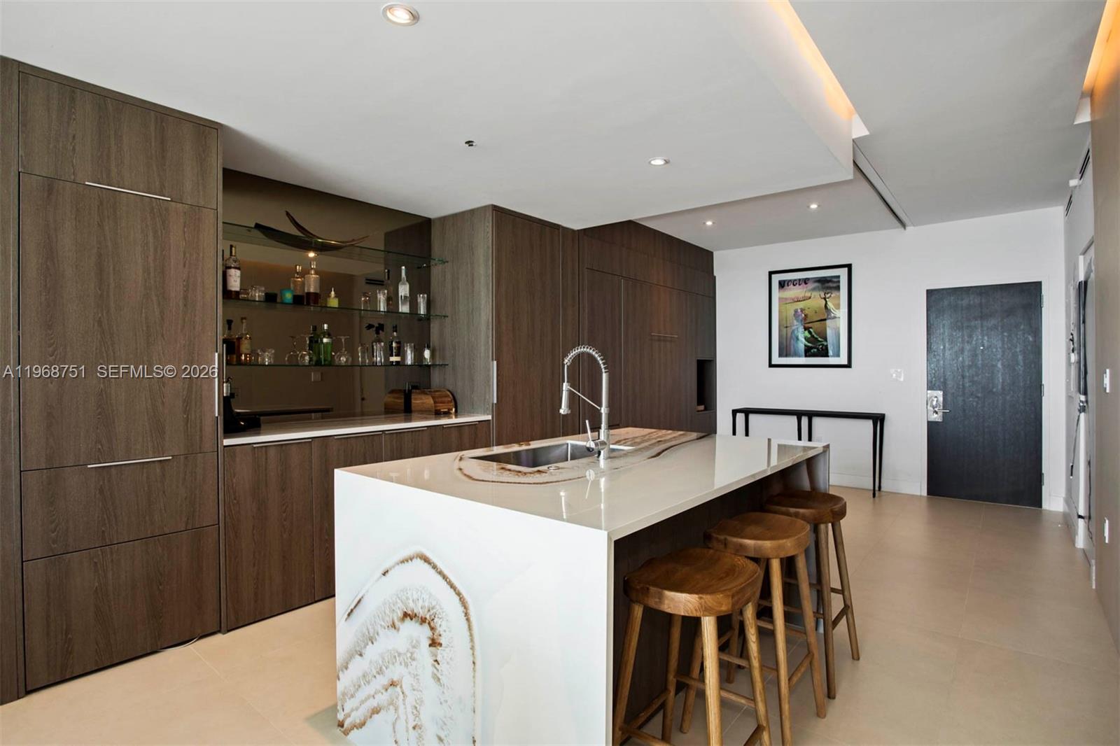 900 BISCAYNE BAY CONDO - Residential