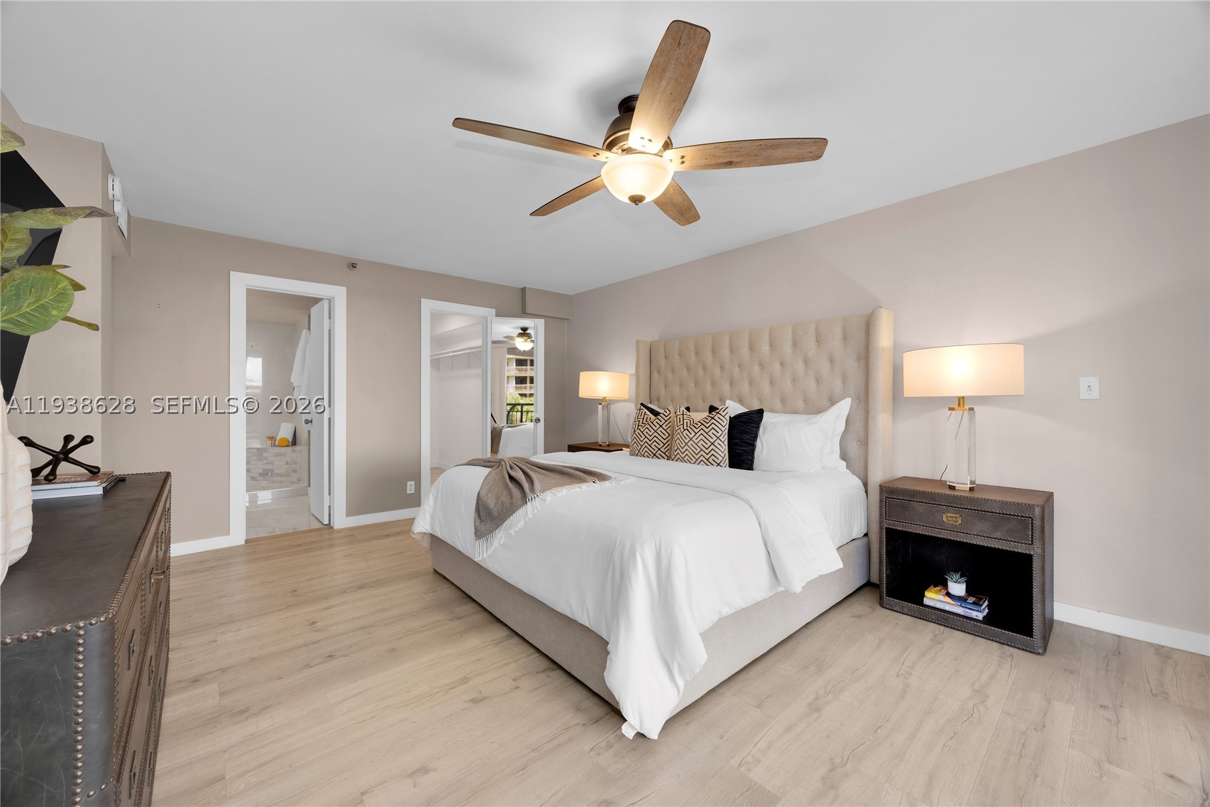 GROVE TOWERS CONDO - Residential
