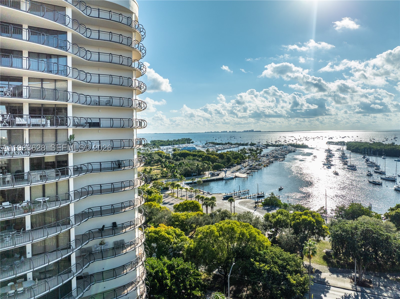 GROVE TOWERS CONDO - Residential