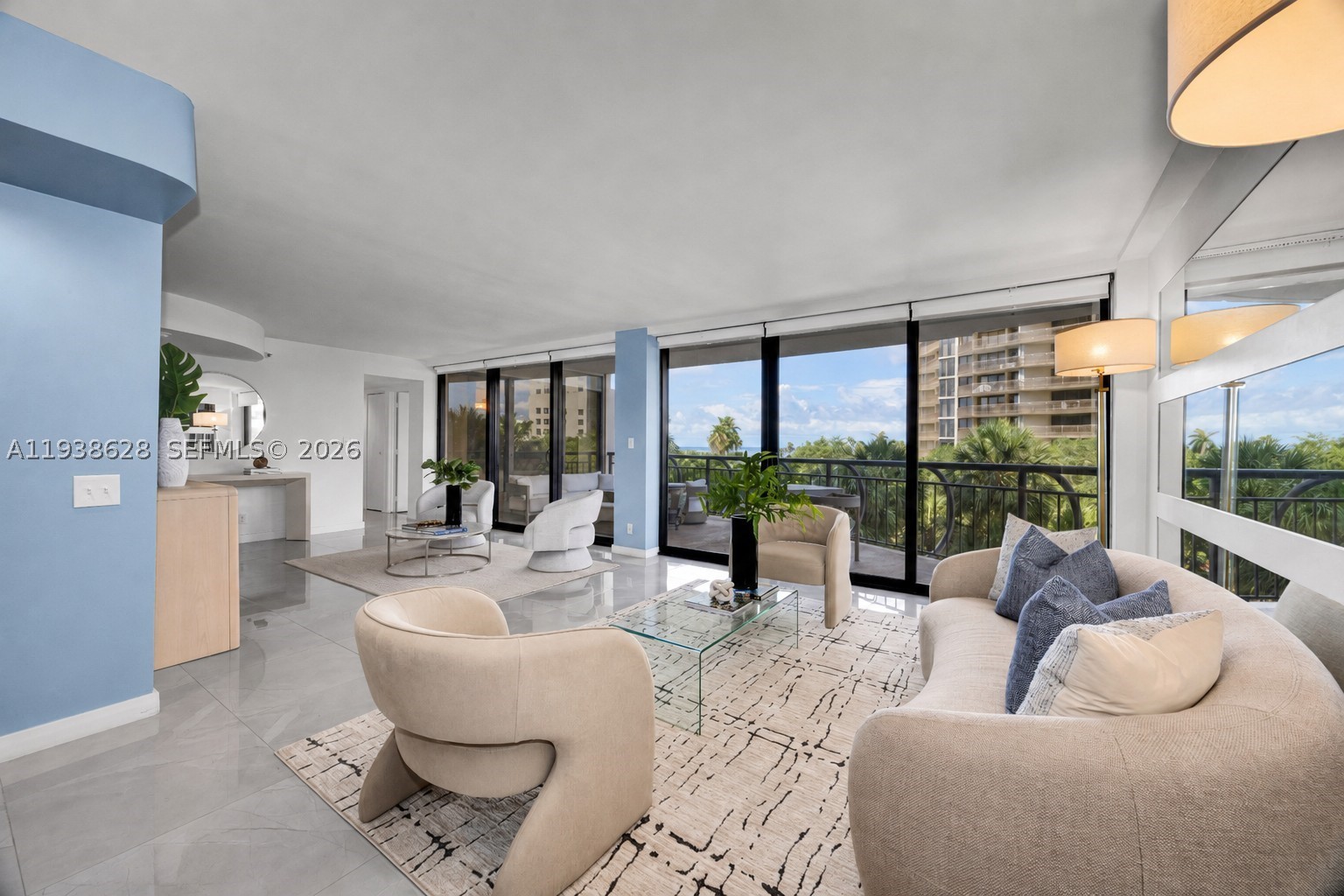 GROVE TOWERS CONDO - Residential