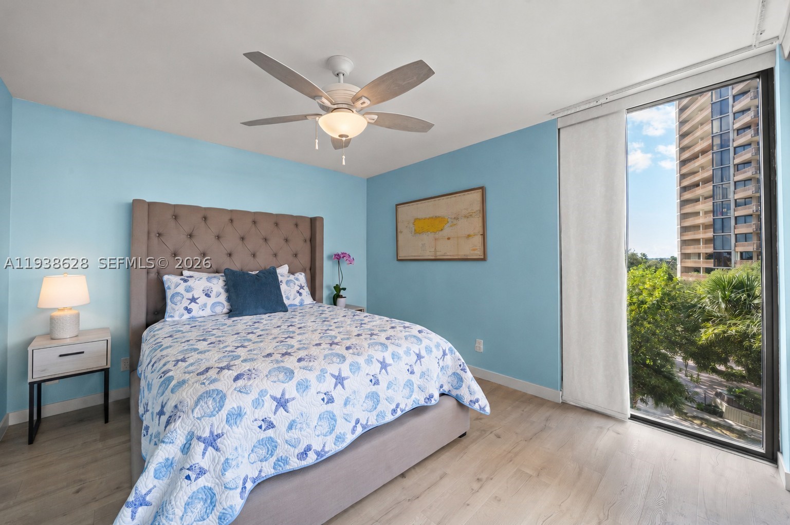 GROVE TOWERS CONDO - Residential