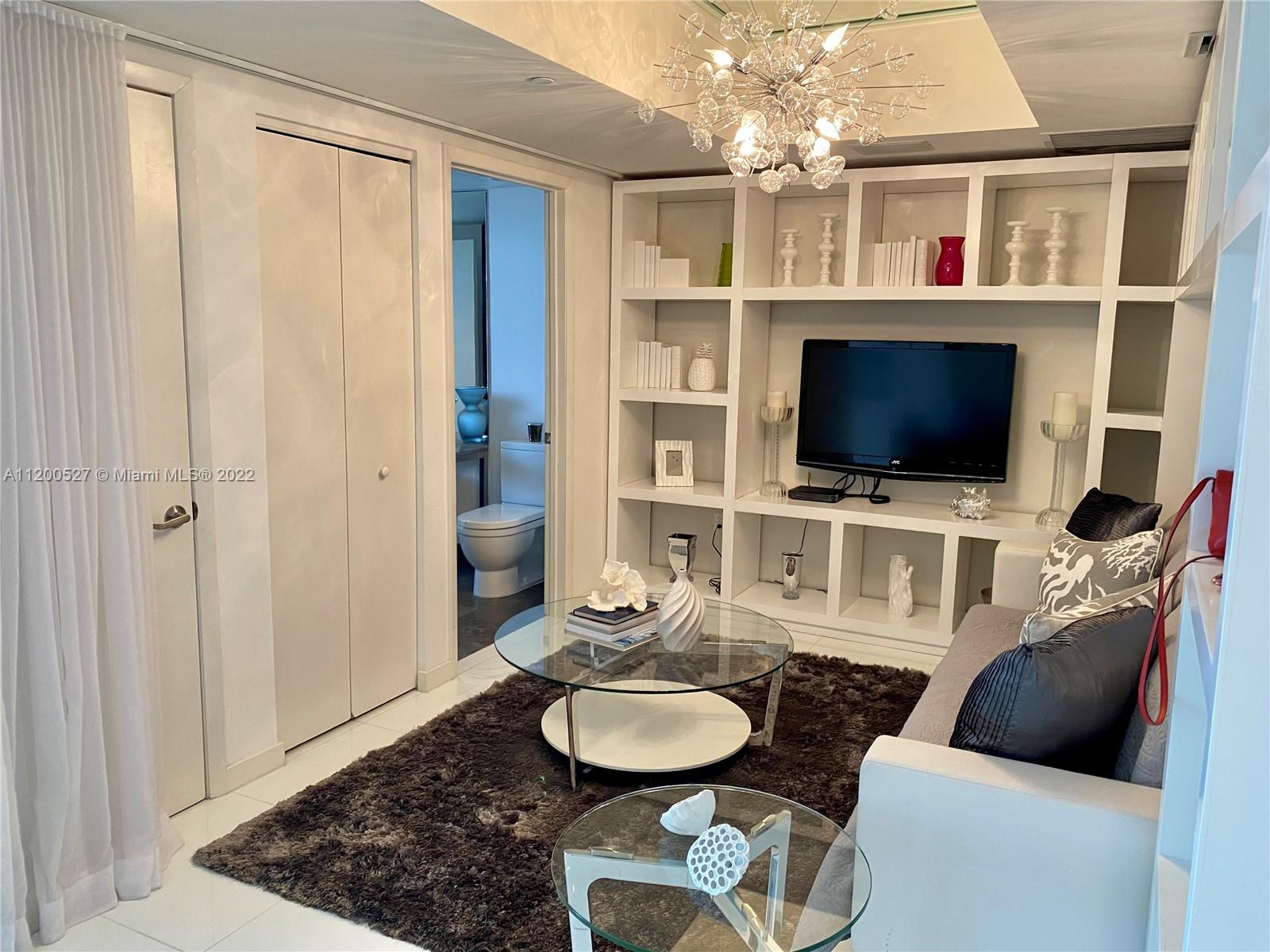 ICONBRICKELL CONDO NO 1 - Residential