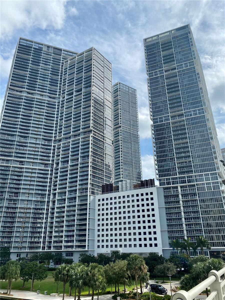 ICONBRICKELL CONDO NO 1 - Residential