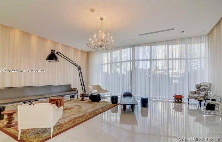 ICONBRICKELL CONDO NO 1 - Residential