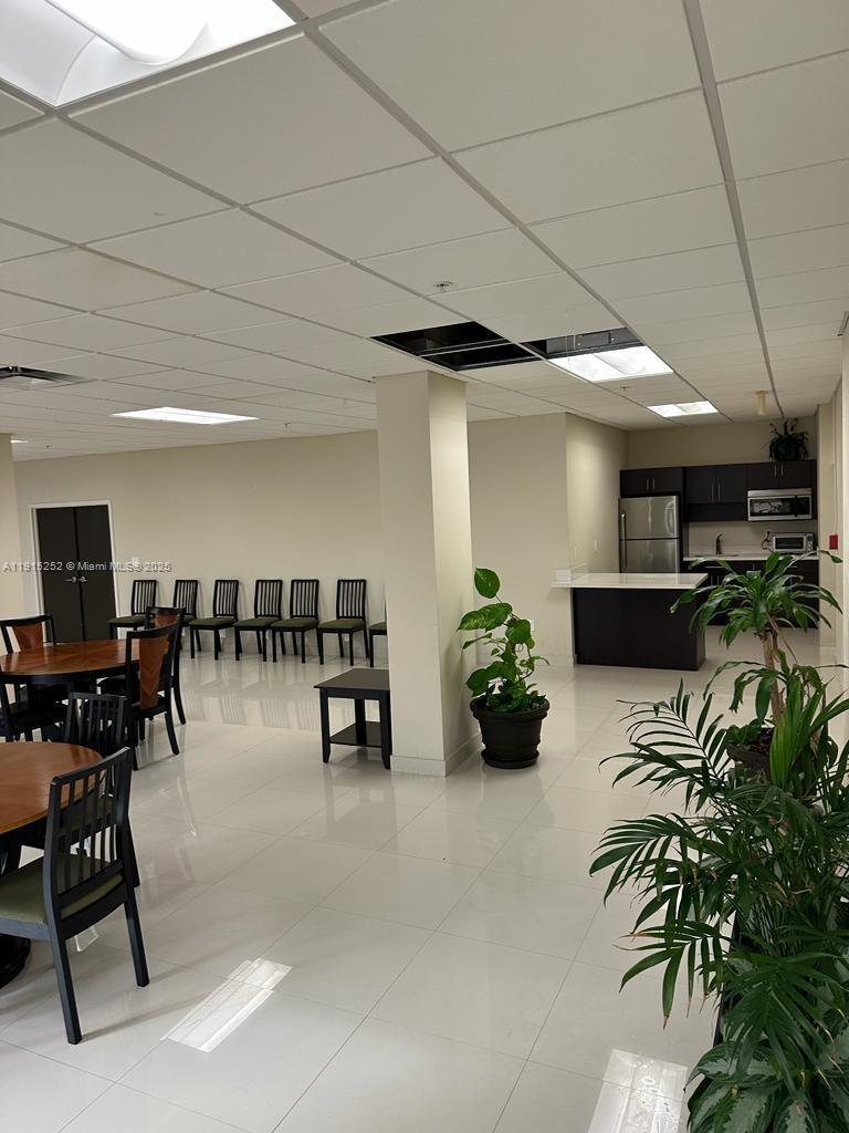 THE GEORGIAN CONDO - Residential