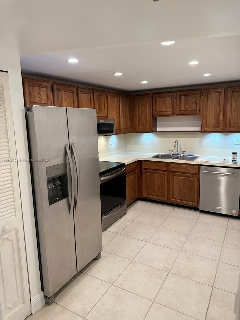 THE GEORGIAN CONDO - Residential