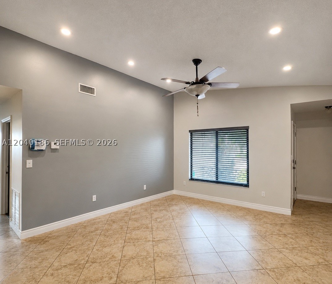 FLAMINGO GARDENS PHASE 3 - Residential
