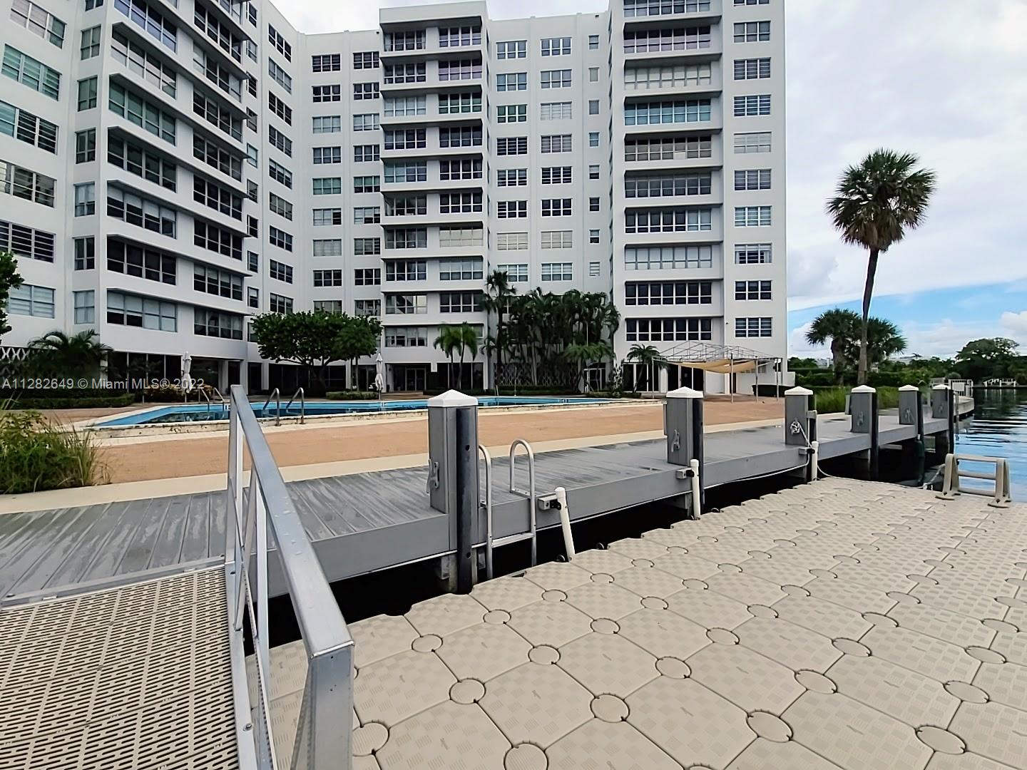 BLAIR HOUSE CONDO - WEST - Residential Lease