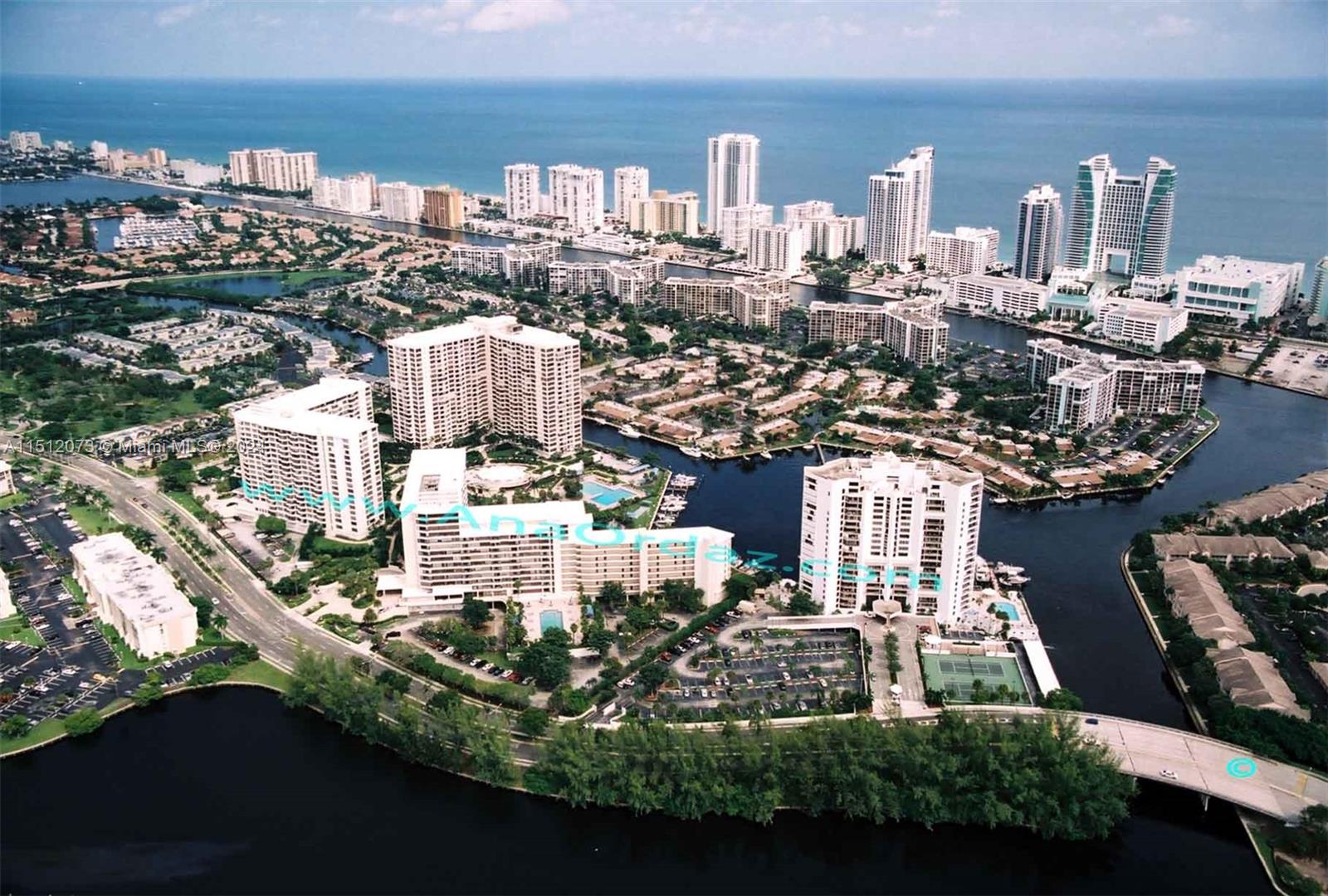 OLYMPUS CONDO PHASE - Residential