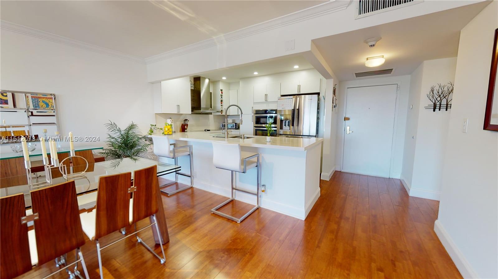 OLYMPUS CONDO PHASE - Residential