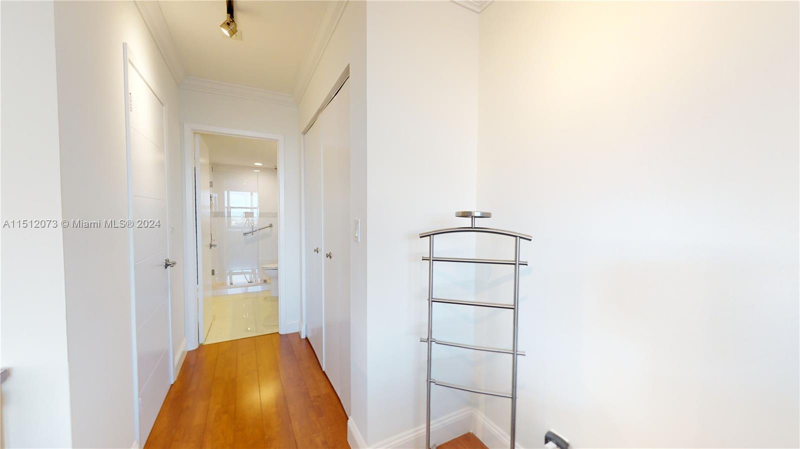 OLYMPUS CONDO PHASE - Residential