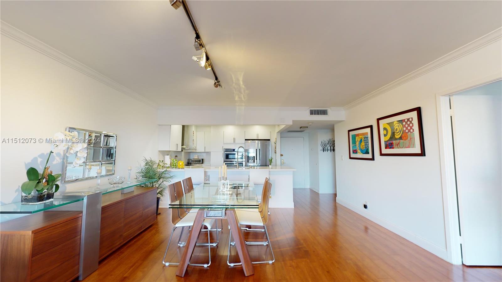 OLYMPUS CONDO PHASE - Residential