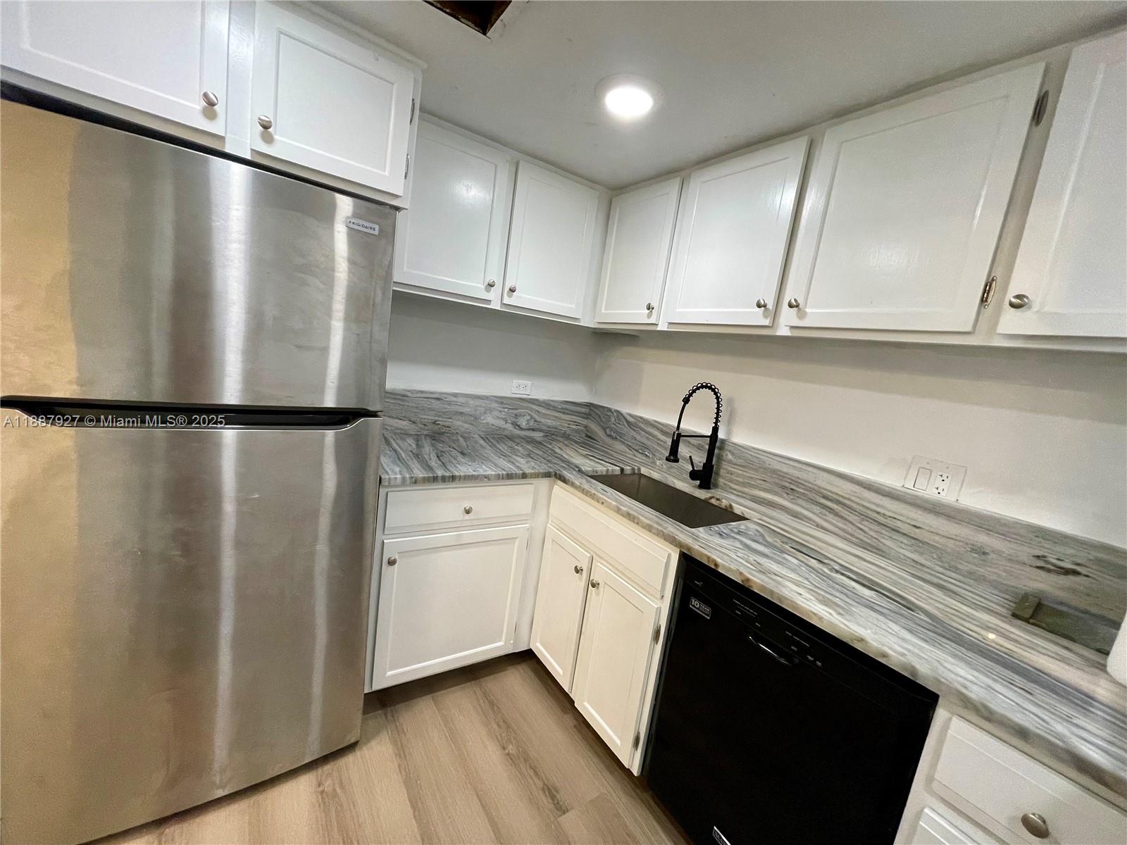 INTERNATIONAL VILLAGE AT - Residential Lease