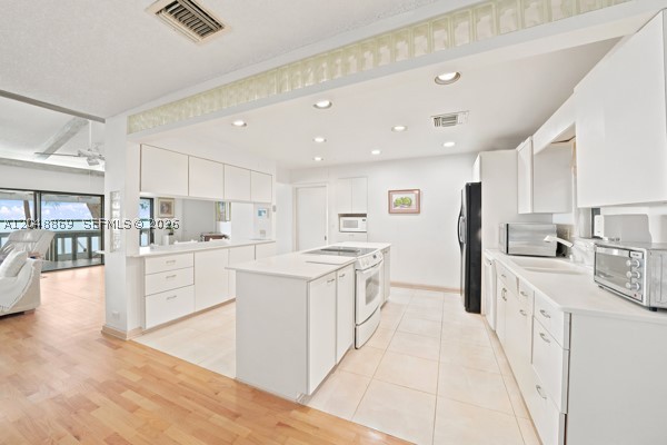 SUNSHINE ESTATES SEC #2 - Residential