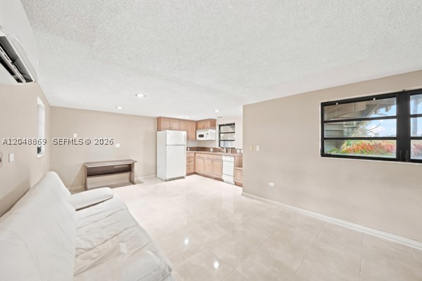 SUNSHINE ESTATES SEC #2 - Residential