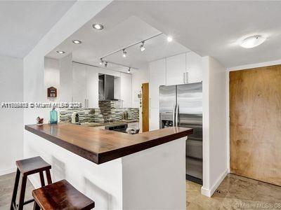 OCEAN VIEW TOWERS CONDO - Residential Lease