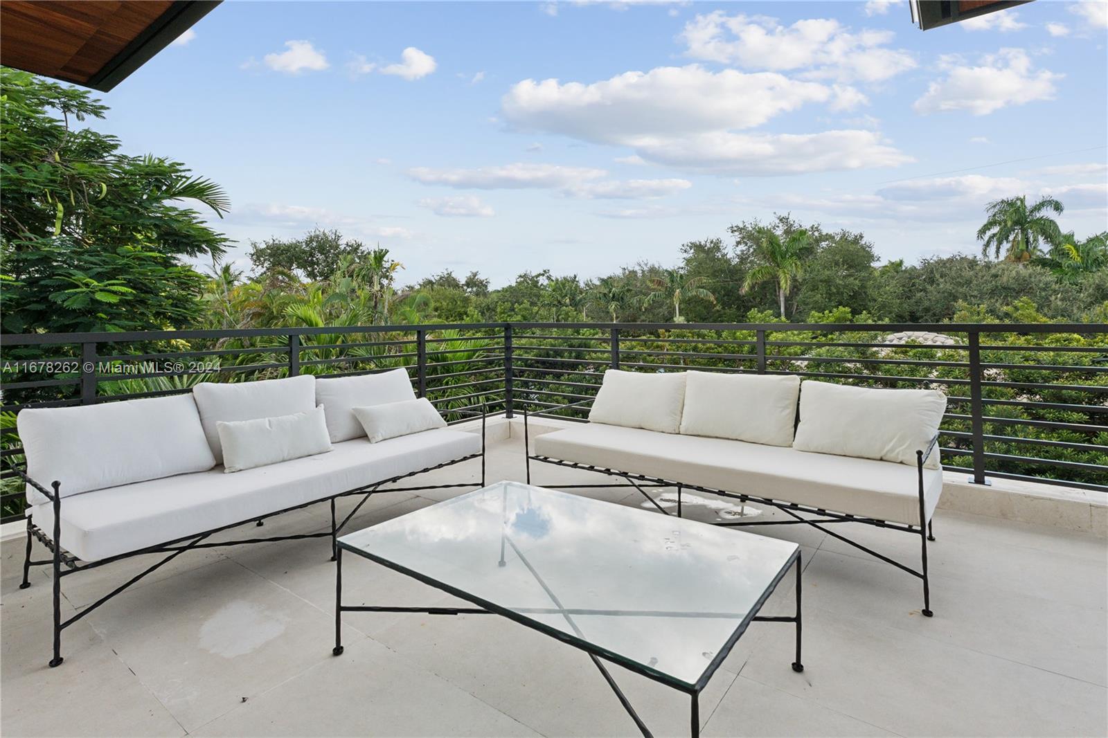 RIVIERA WATERWAYS - Residential