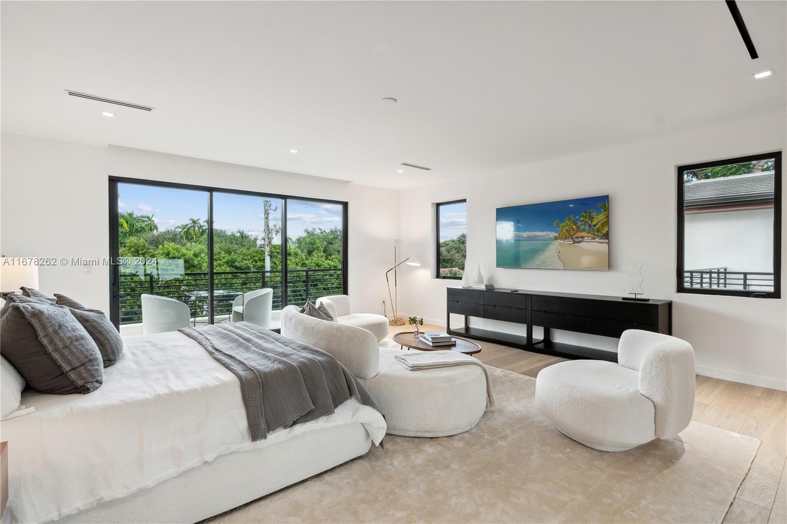 RIVIERA WATERWAYS - Residential