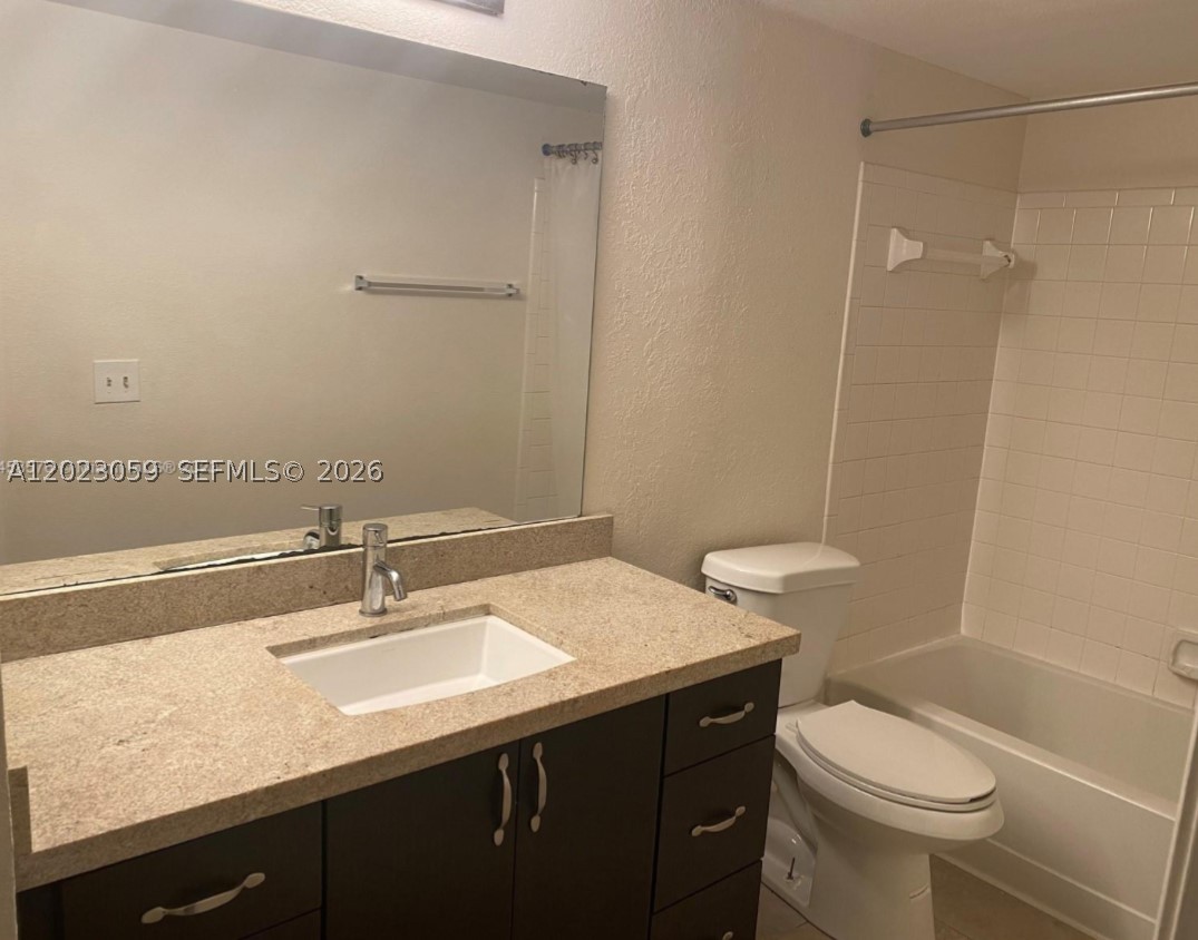 SUNDANCE AT DAVIE CONDO - Residential Lease