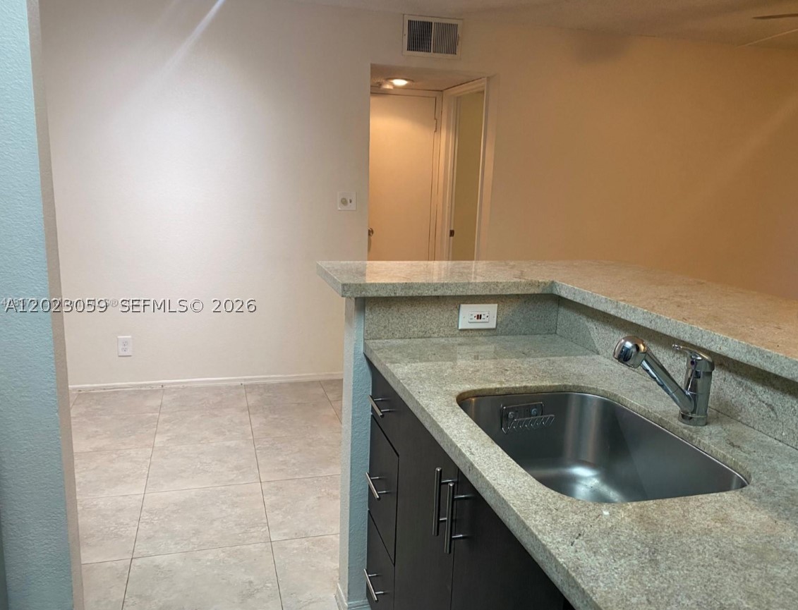 SUNDANCE AT DAVIE CONDO - Residential Lease