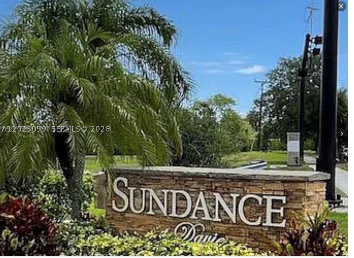 SUNDANCE AT DAVIE CONDO - Residential Lease