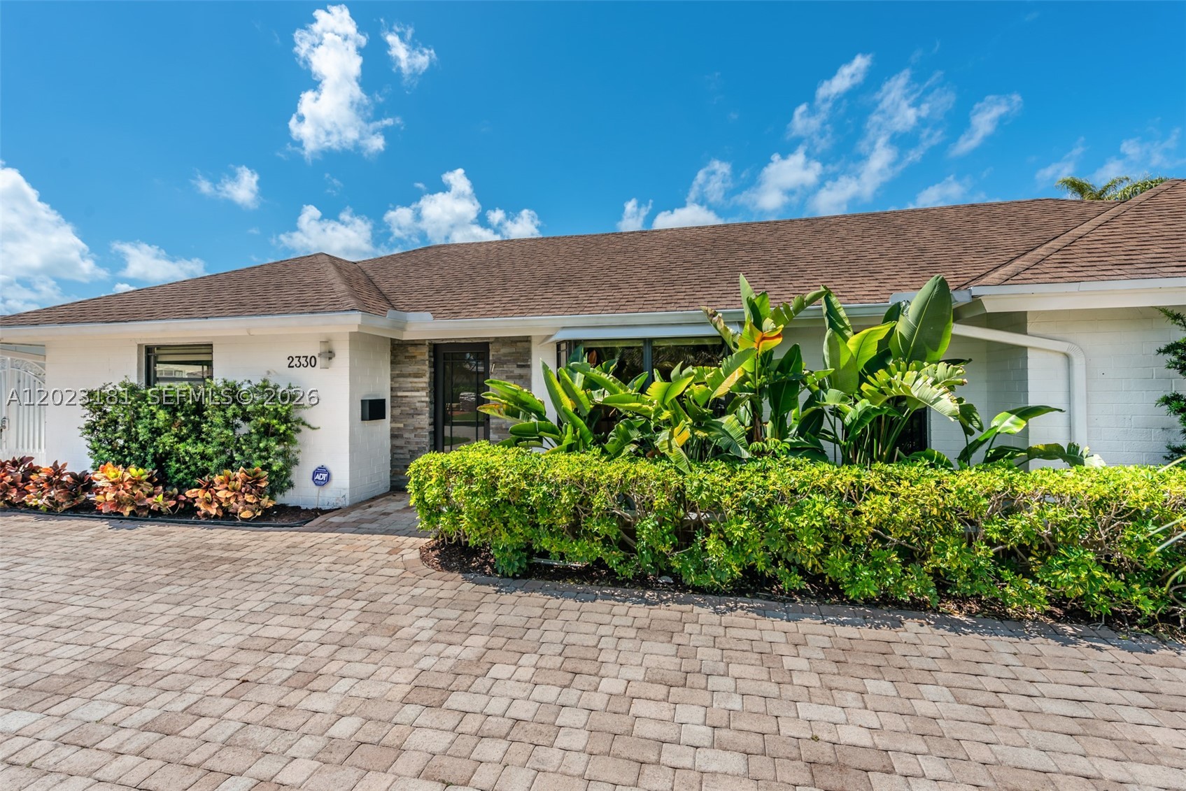 ENCHANTED LAKE SEC 6 - Residential
