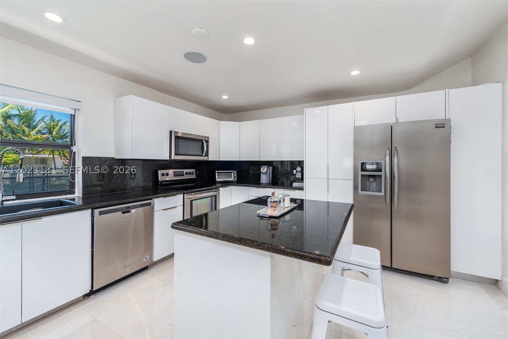 ENCHANTED LAKE SEC 6 - Residential