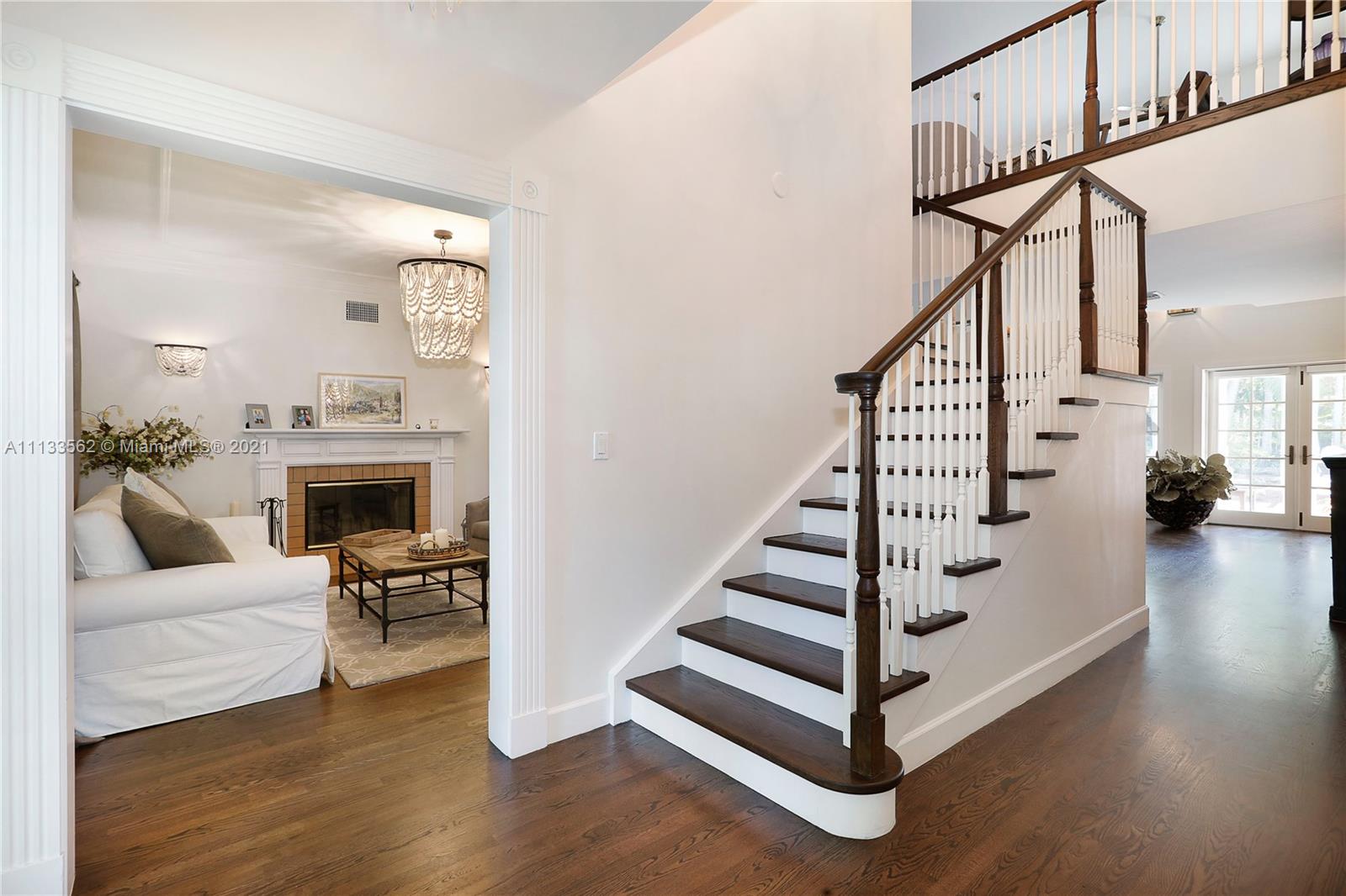 MARTIN SUBURBAN ACRES - Residential