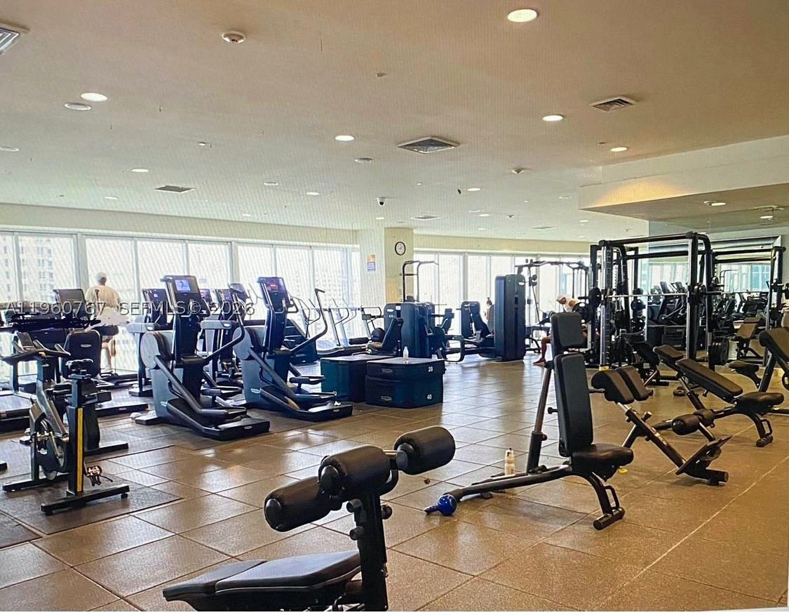 ICONBRICKELL CONDO NO 1 - Residential