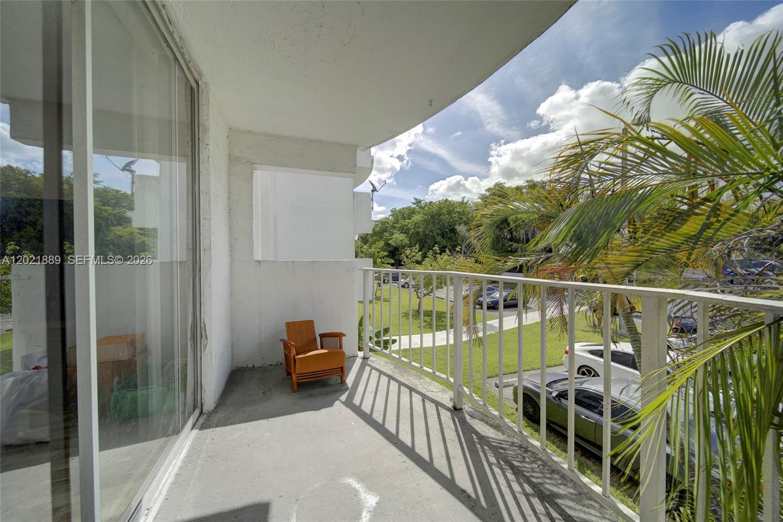 MONTECARLO CONDO - Residential
