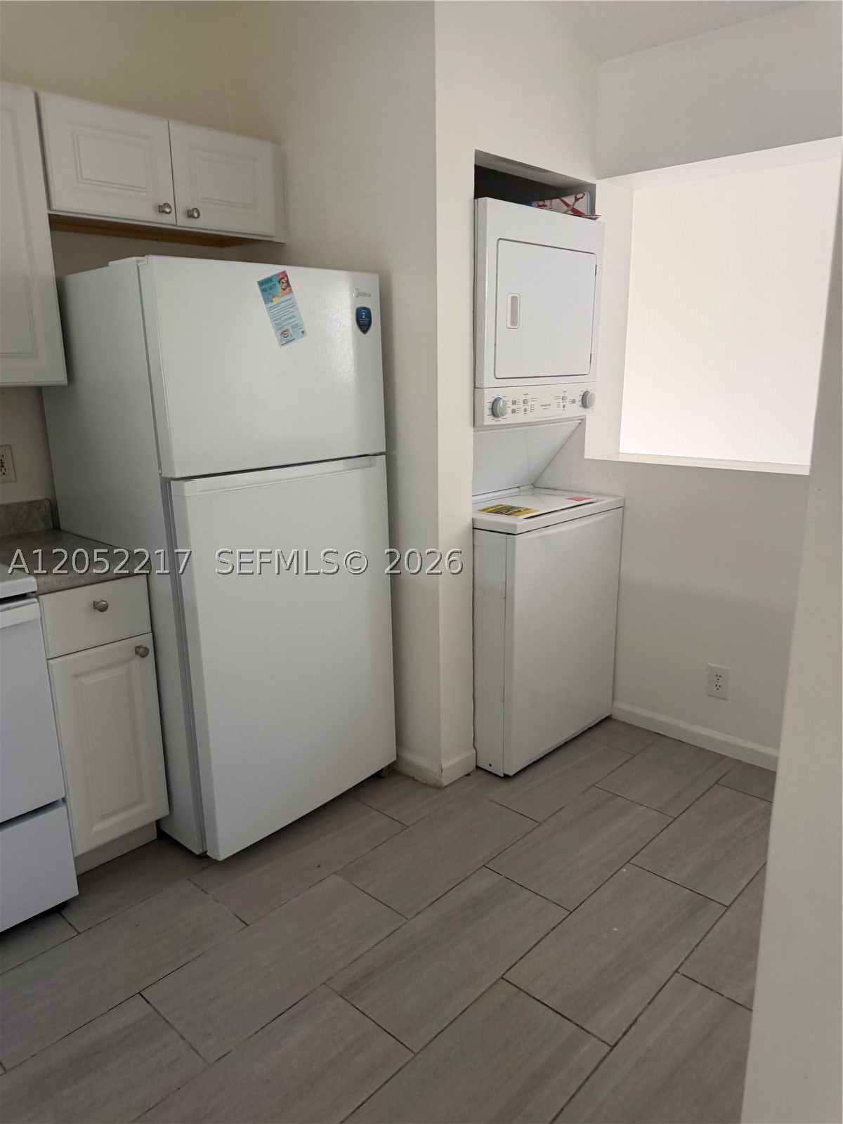 VILLAS AT CIRCLES EDGE CO - Residential