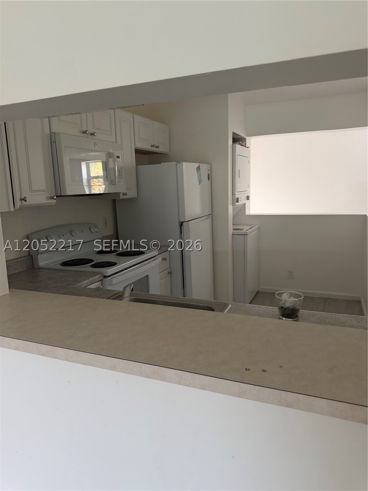 VILLAS AT CIRCLES EDGE CO - Residential