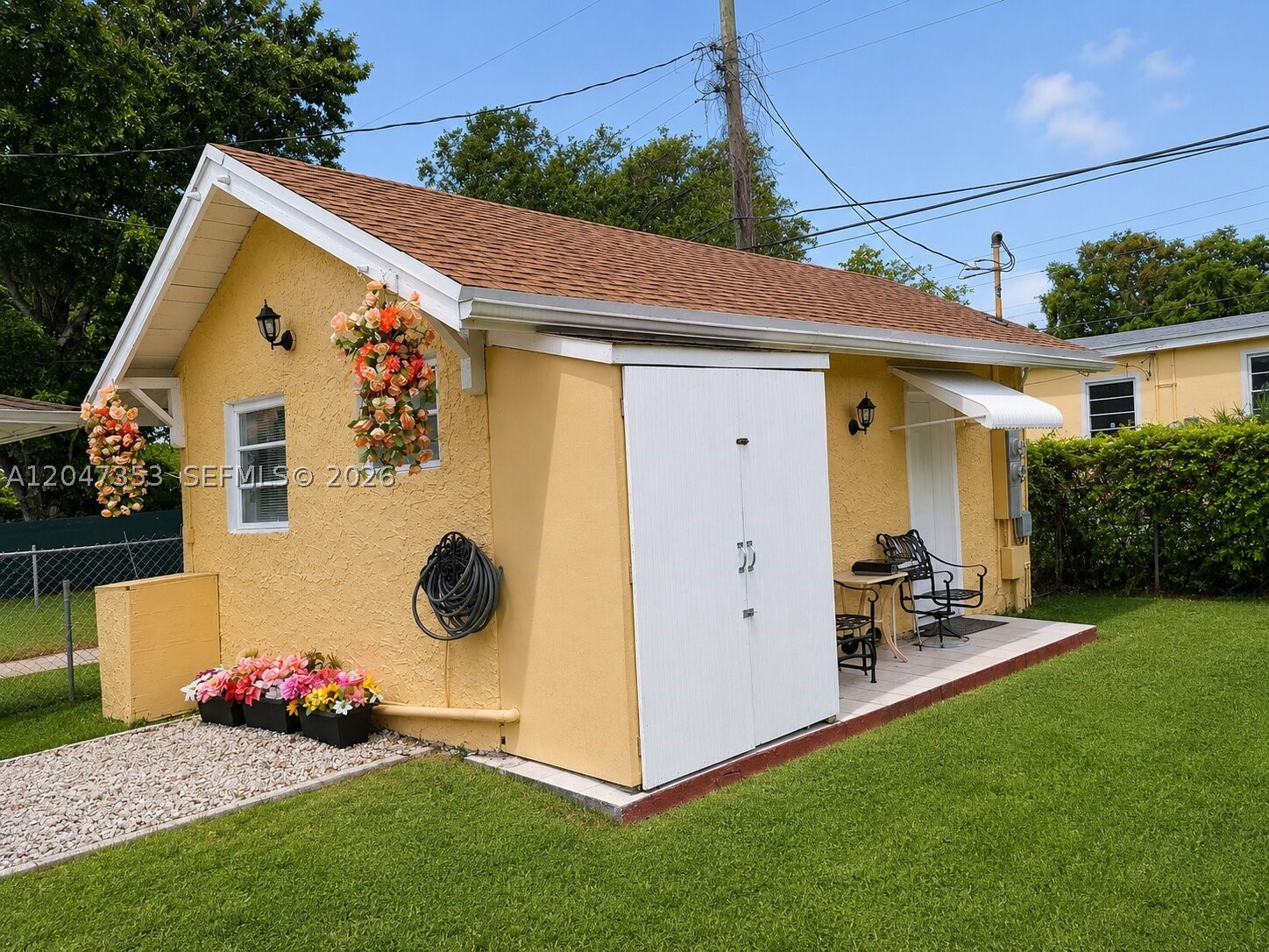 GROVELAND PK - Residential Income