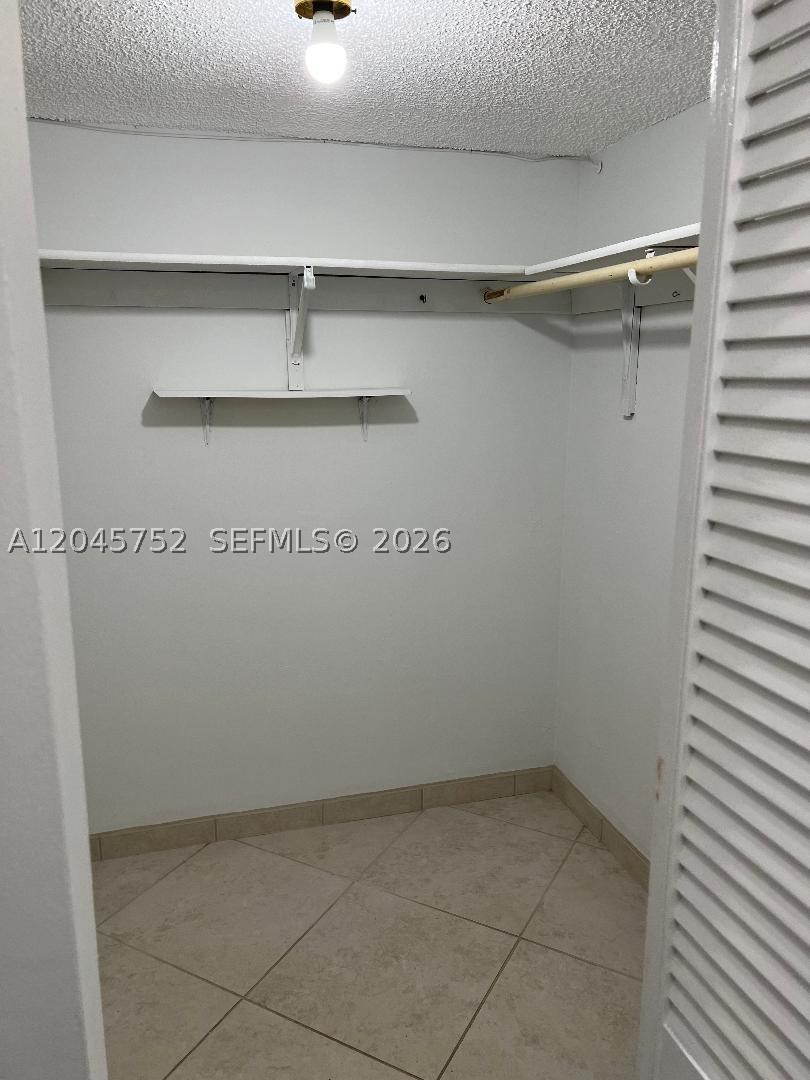 PETER ALAN CONDO APTS - Residential Lease