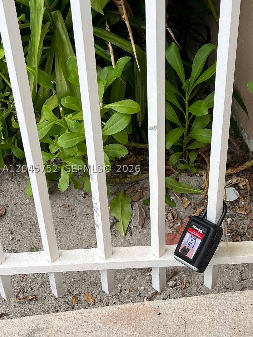 PETER ALAN CONDO APTS - Residential Lease