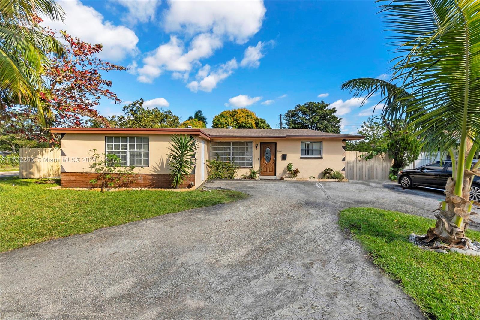 KENDALL GREEN SEC E - Residential
