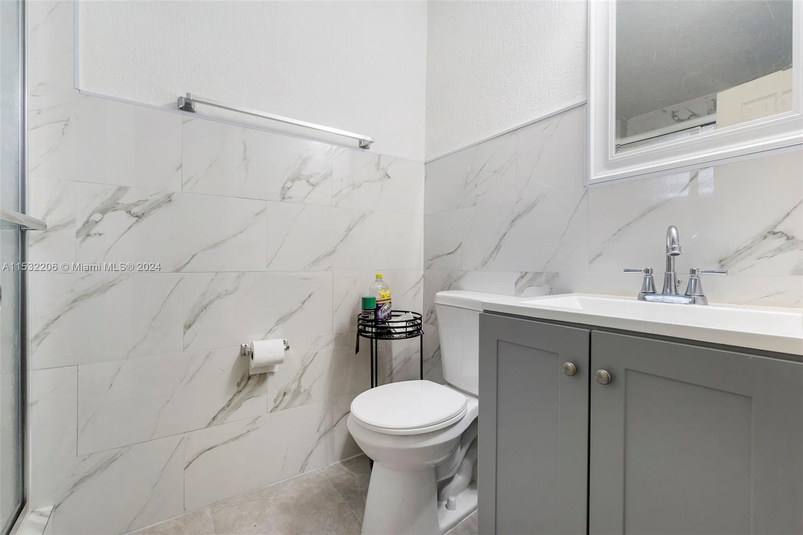 KENDALL GREEN SEC E - Residential