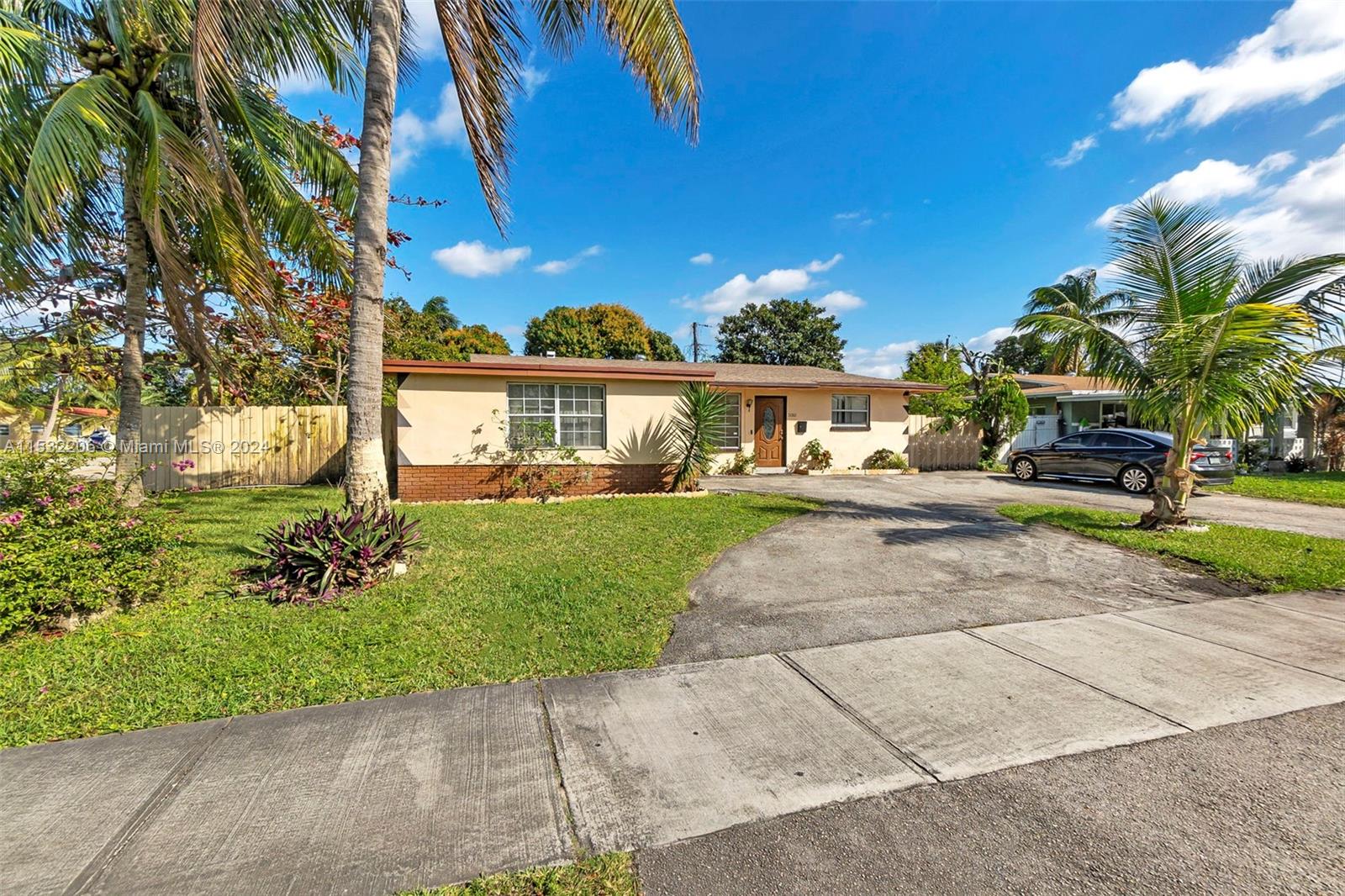 KENDALL GREEN SEC E - Residential