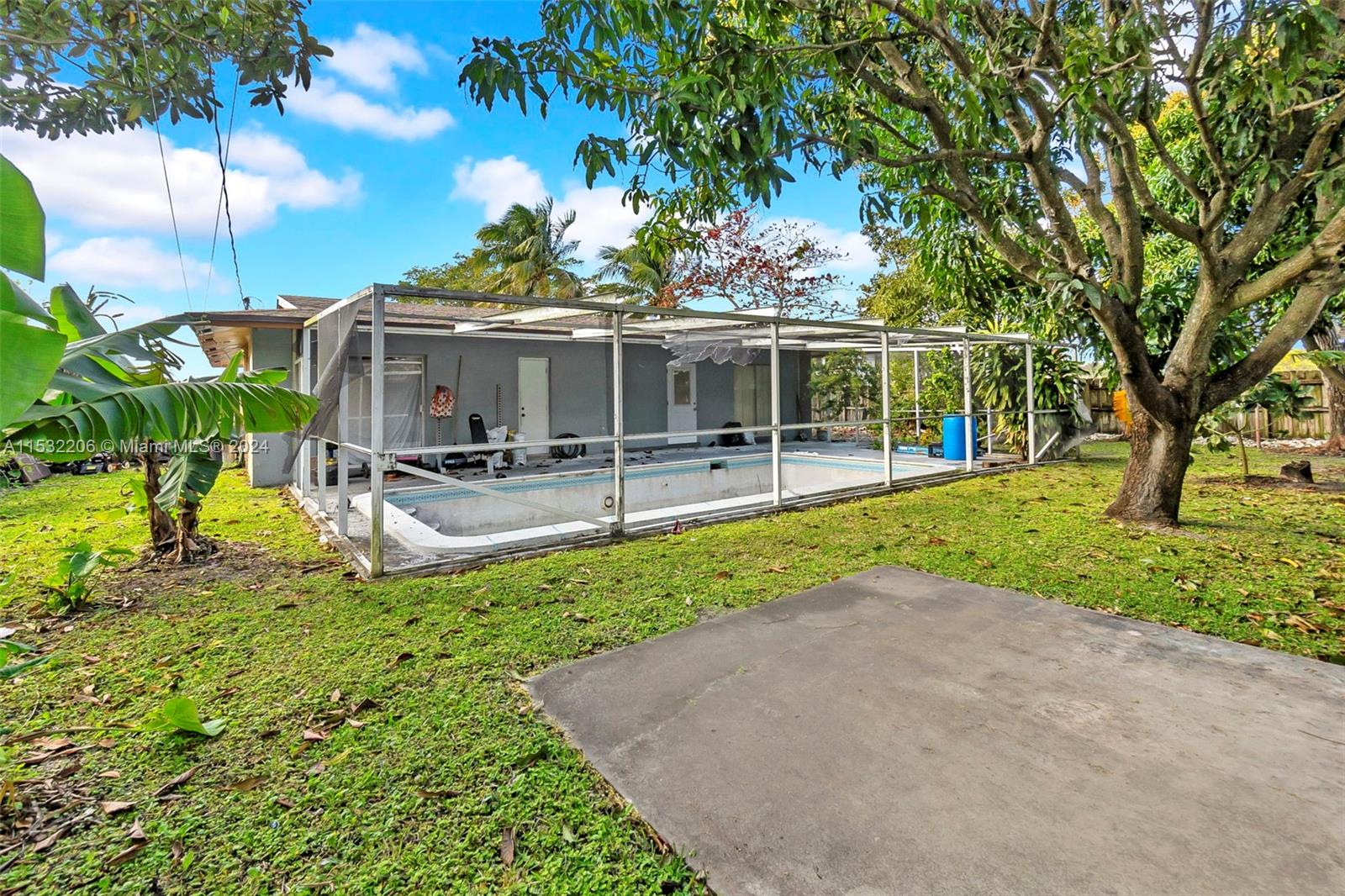 KENDALL GREEN SEC E - Residential