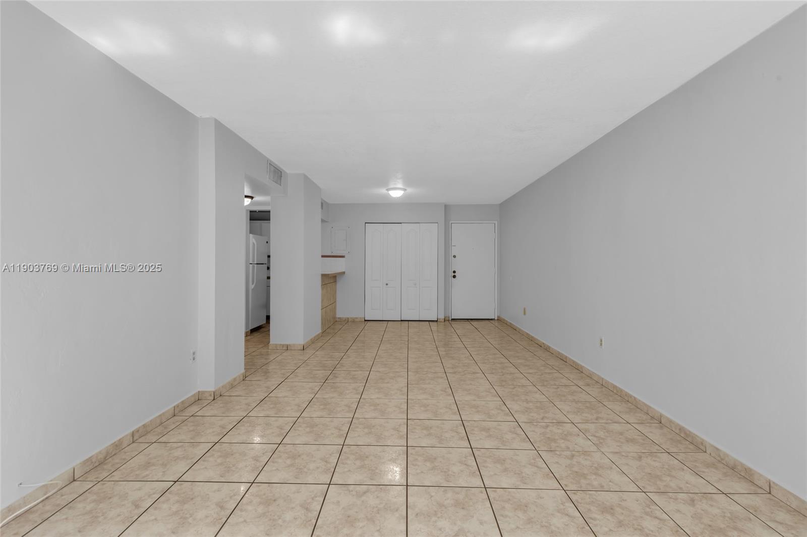 THE GREENS CONDO - Residential Lease