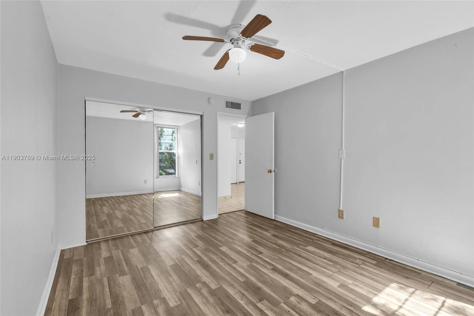 THE GREENS CONDO - Residential Lease