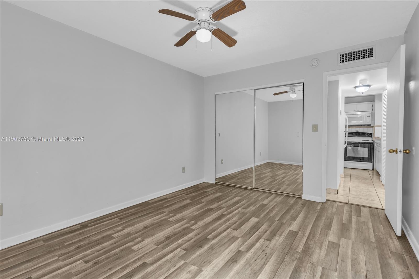 THE GREENS CONDO - Residential Lease