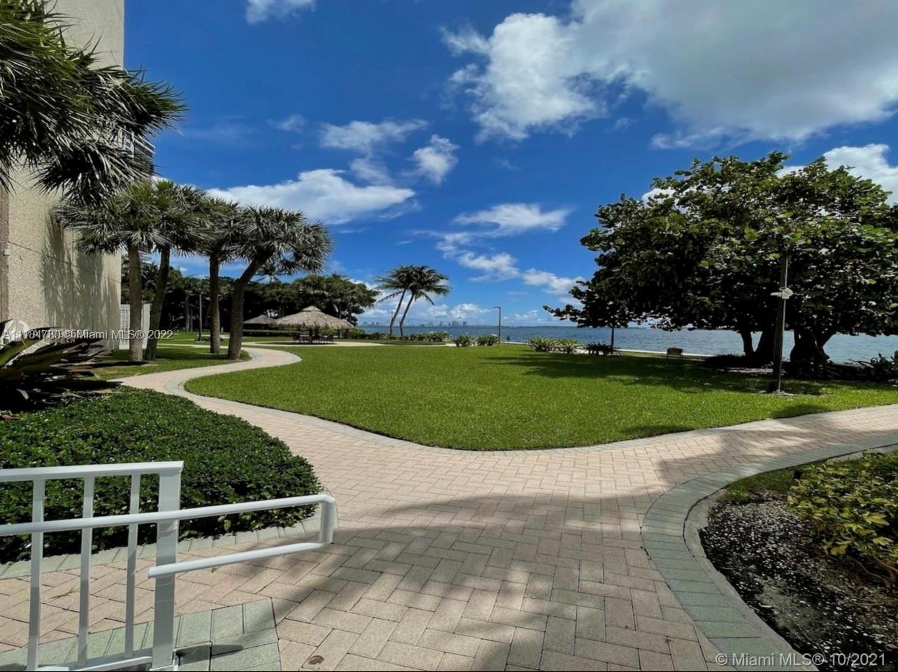BRICKELL TOWNHOUSE CONDO - Residential Lease