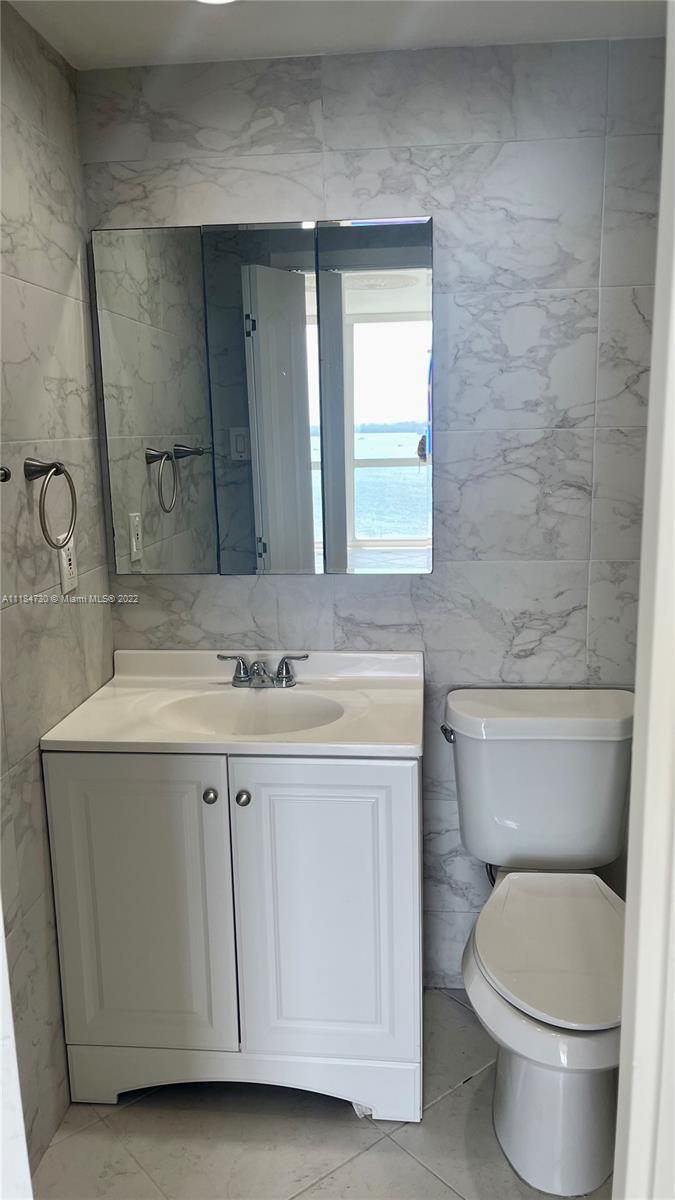 BRICKELL TOWNHOUSE CONDO - Residential Lease
