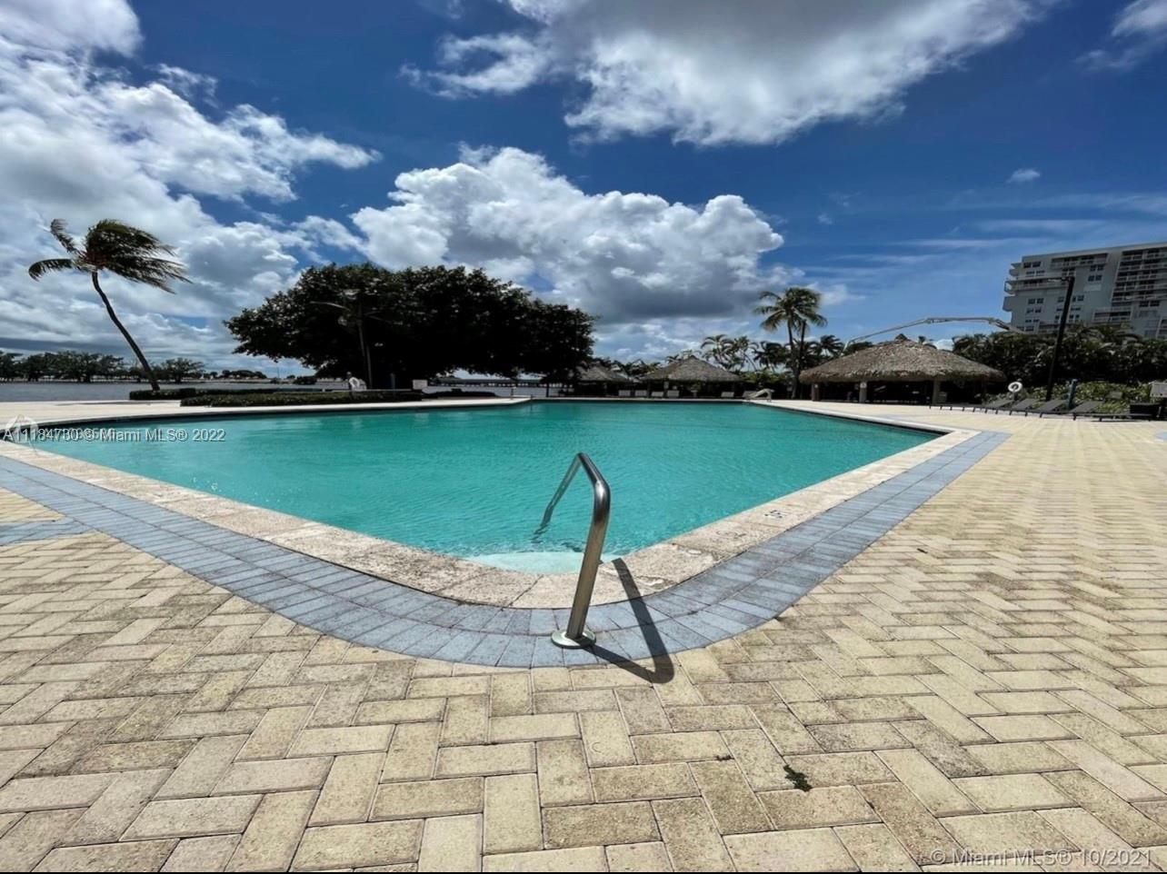 BRICKELL TOWNHOUSE CONDO - Residential Lease