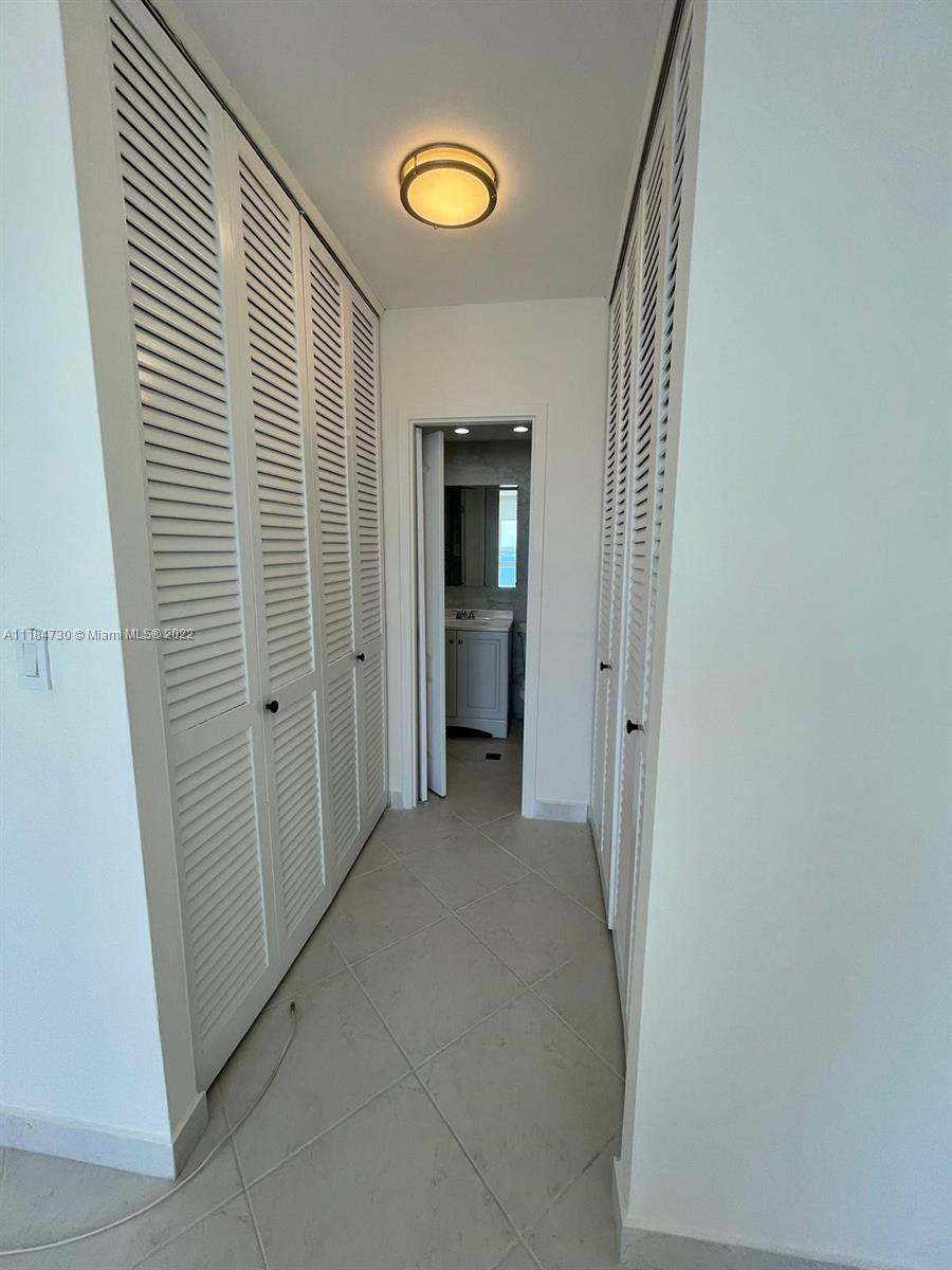BRICKELL TOWNHOUSE CONDO - Residential Lease