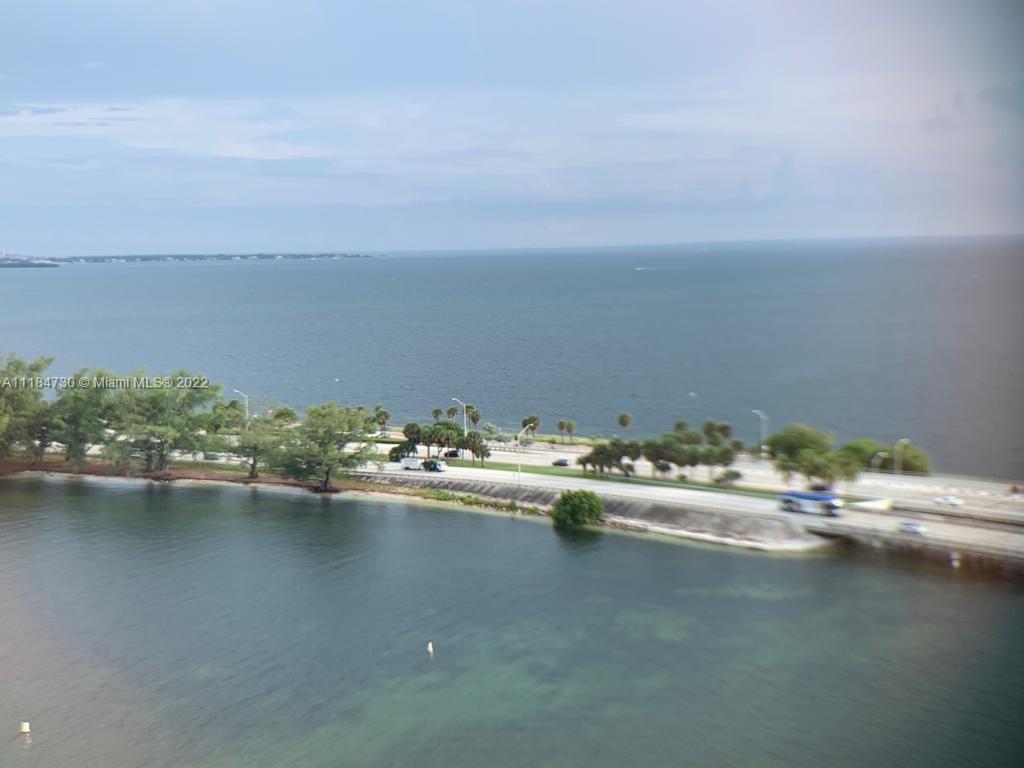 BRICKELL TOWNHOUSE CONDO - Residential Lease